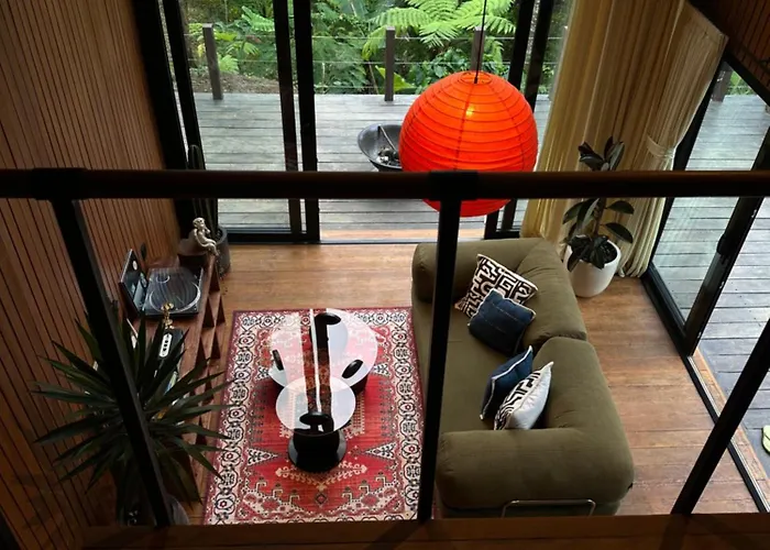 Сasa de vacaciones Luciole Mountain House With Jungle & Volcano Views